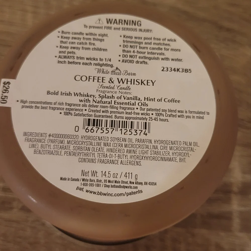 White Barn Coffee & Whiskey Candle - Rich Brown - Picture 4 of 4